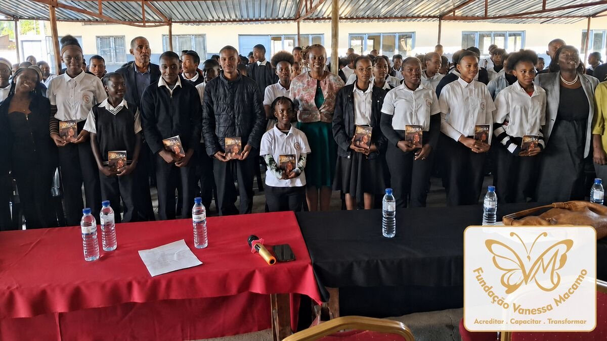 Vanessa Macamo Foundation Promotes Girls’ Rights Through Reading at the Malhazine Methodist Church Community School